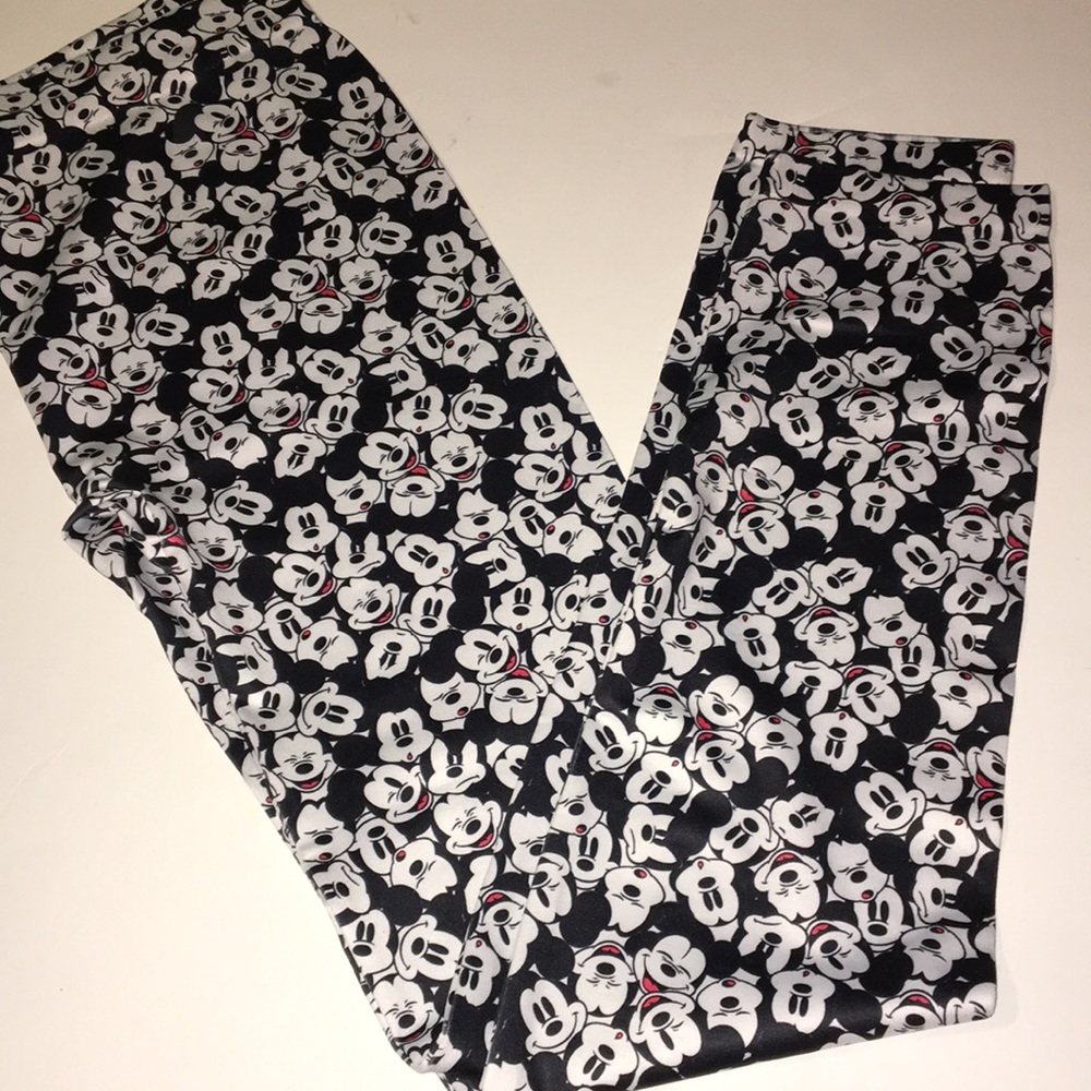 HP🎊Mickey leggings Mickey heads.